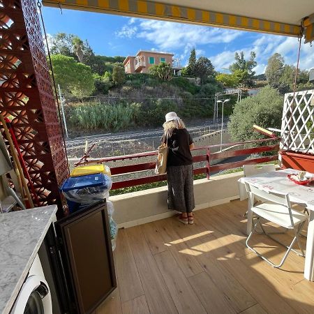 Incantevole Appartamento Taormina Сант-Алессио-Сикуло Экстерьер фото